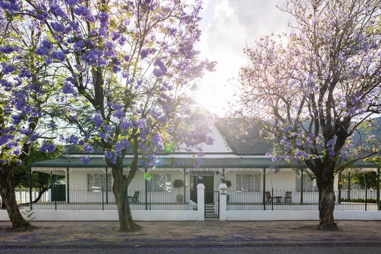 Victorian Square Guesthouse Graaff-Reinet Exteriör bild