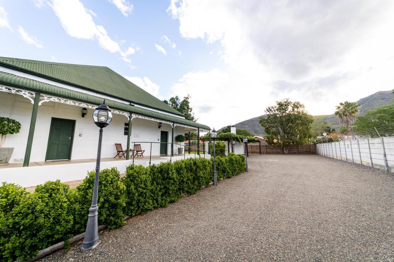 Victorian Square Guesthouse Graaff-Reinet Exteriör bild