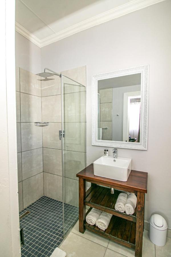 Victorian Square Guesthouse Graaff-Reinet Exteriör bild
