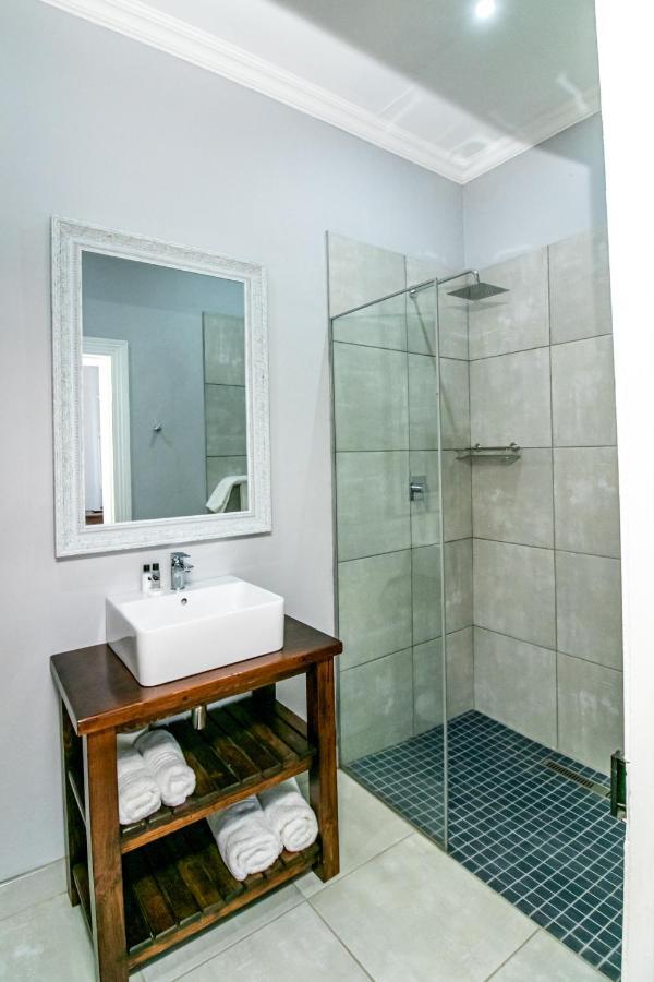 Victorian Square Guesthouse Graaff-Reinet Exteriör bild