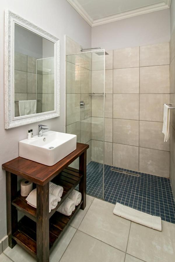 Victorian Square Guesthouse Graaff-Reinet Exteriör bild